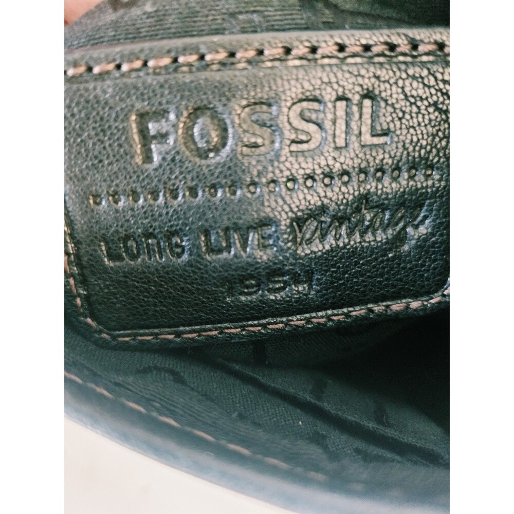 Fossil Vintage Black Pebbled Leather Small Crossbody Bag - Picture 9 of 10